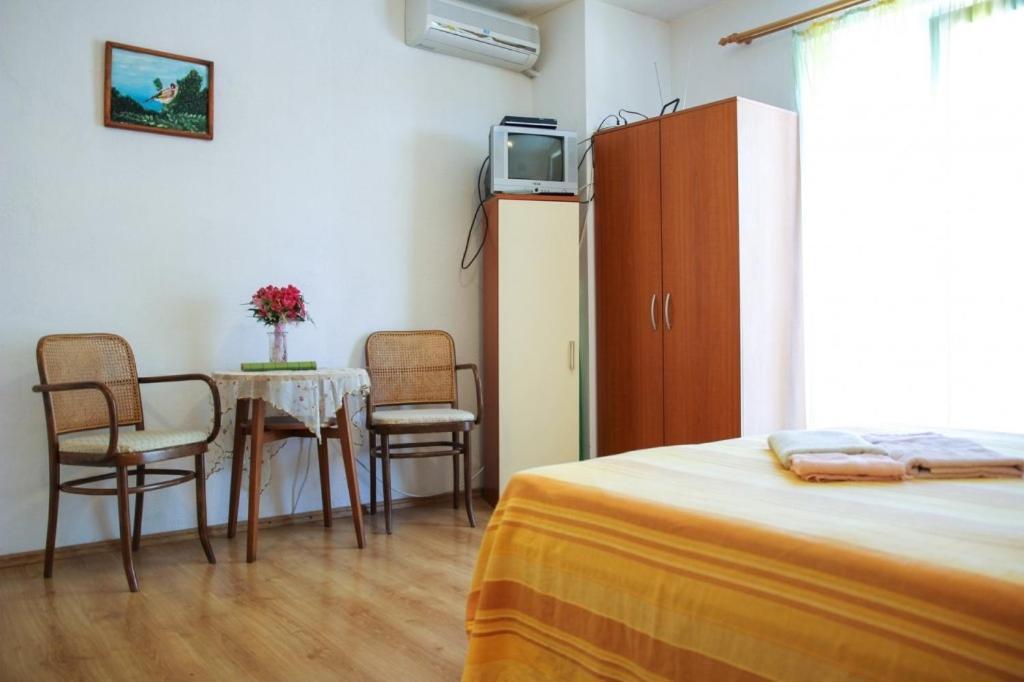 Apartments By The Sea Makarska - 15200 Dış mekan fotoğraf